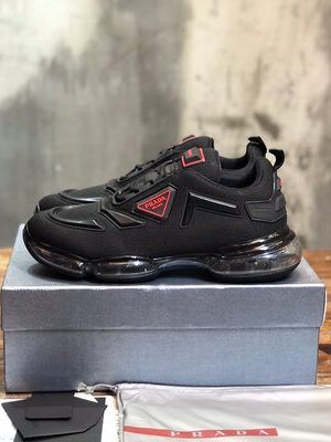 PRADA SNEAKER