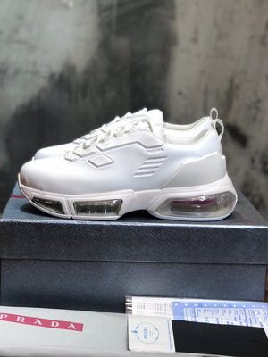 PRADA SNEAKER