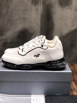 PRADA SNEAKER