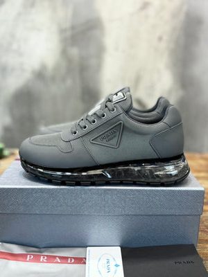 PRADA SNEAKER