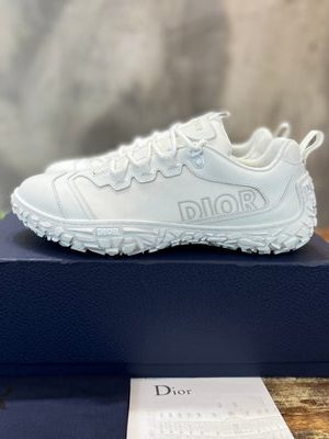 DIOR SNEAKER