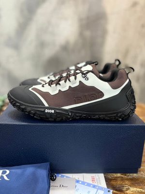 DIOR SNEAKER