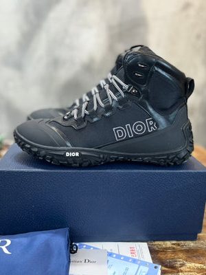 DIOR SNEAKER