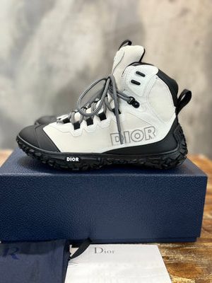 DIOR SNEAKER