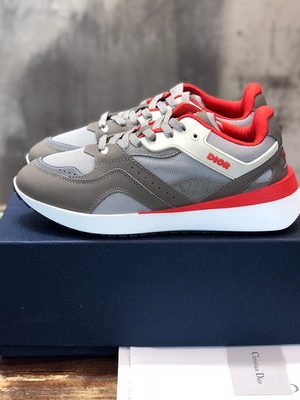 DIOR SNEAKER