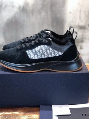 DIOR SNEAKER