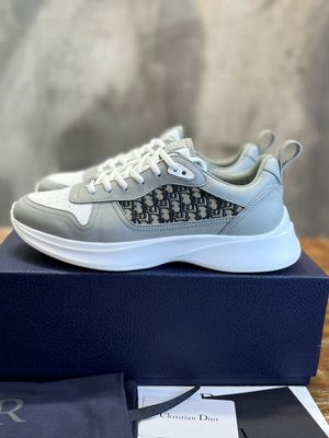 DIOR SNEAKER