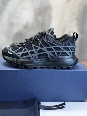 DIOR SNEAKER