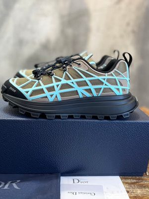 DIOR SNEAKER
