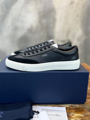 DIOR SNEAKER