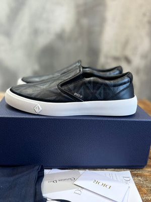DIOR SNEAKER