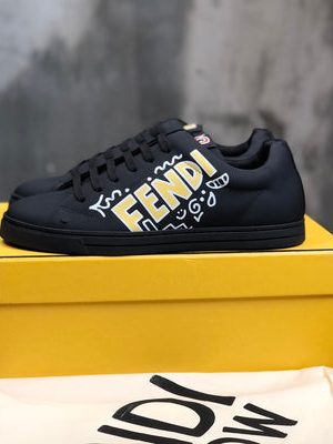 FENDI SNEAKER