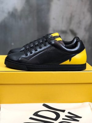 FENDI SNEAKER