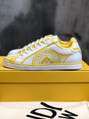 FENDI SNEAKER