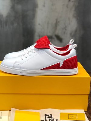 FENDI SNEAKER