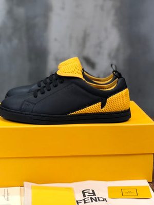 FENDI SNEAKER