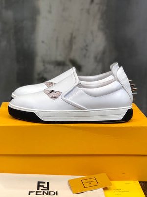 FENDI SNEAKER