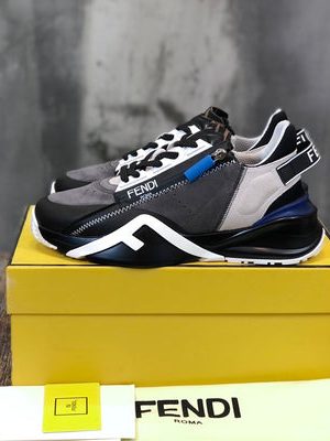 FENDI SNEAKER