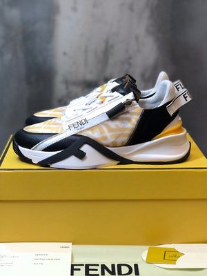 FENDI SNEAKER