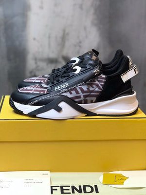 FENDI SNEAKER