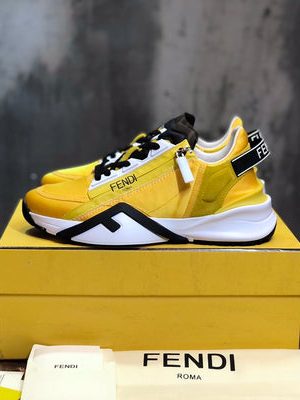FENDI SNEAKER
