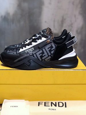 FENDI SNEAKER