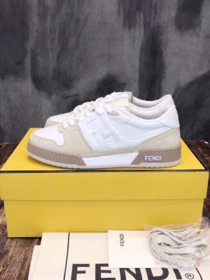FENDI SNEAKER