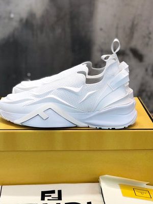 FENDI SNEAKER