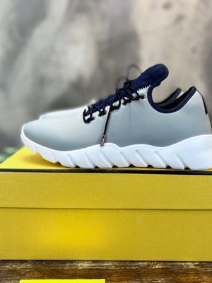 FENDI SNEAKER