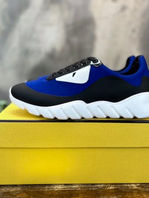 FENDI SNEAKER