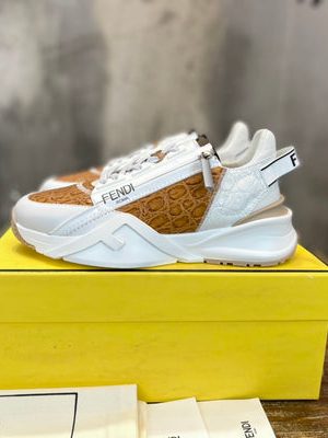 FENDI SNEAKER