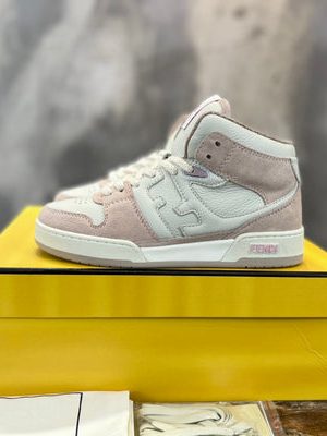 FENDI SNEAKER