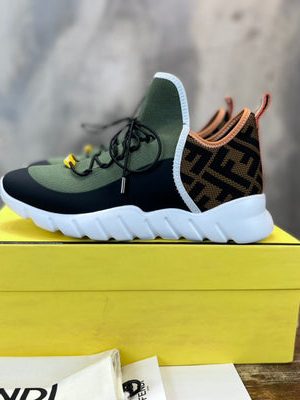 FENDI SNEAKER