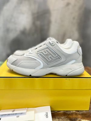 FENDI SNEAKER
