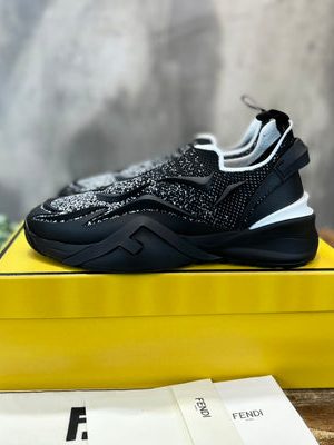 FENDI SNEAKER