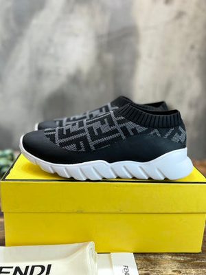 FENDI SNEAKER