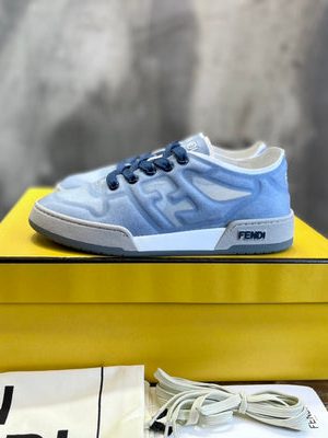 FENDI SNEAKER
