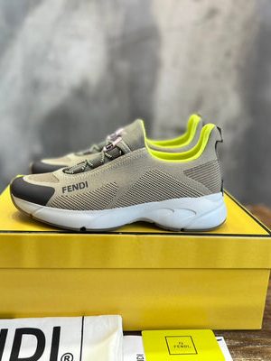 FENDI SNEAKER