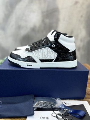DIOR SNEAKER