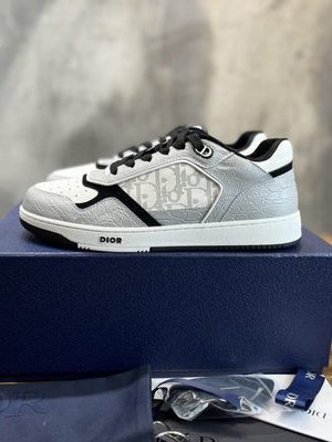 DIOR SNEAKER