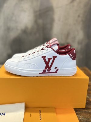 LV SNEAKER