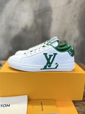LV SNEAKER