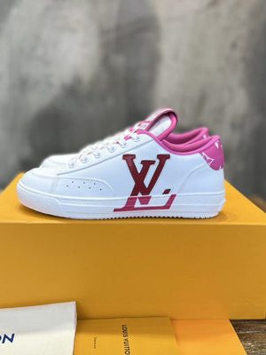 LV SNEAKER