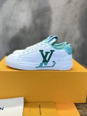 LV SNEAKER