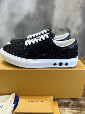 LV SNEAKER