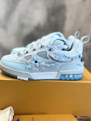 LV SNEAKER