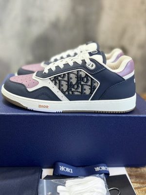 DIOR SNEAKER