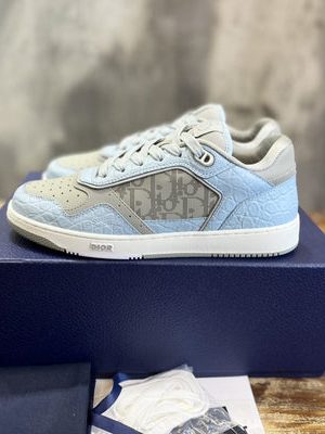 DIOR SNEAKER