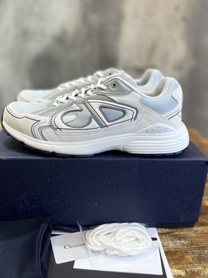 DIOR SNEAKER