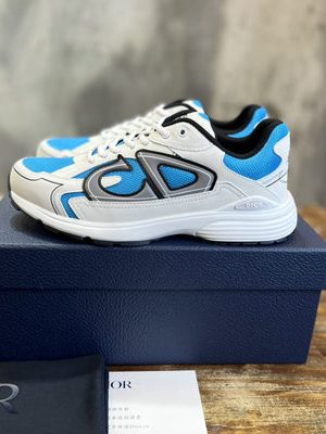 DIOR SNEAKER